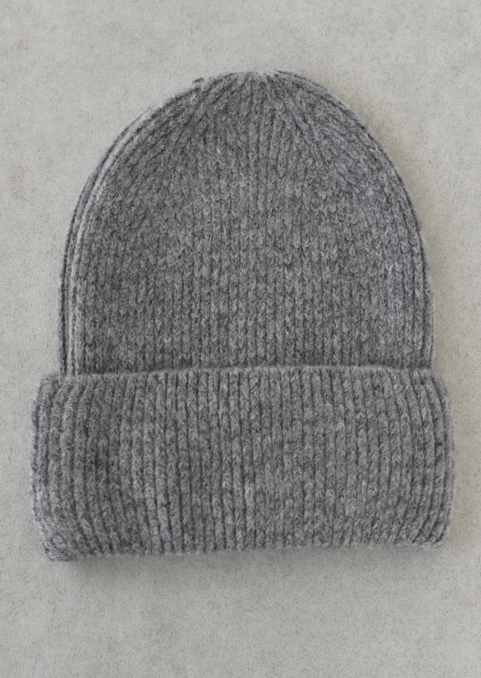 Outfitbook Bonnet en laine gris Hot