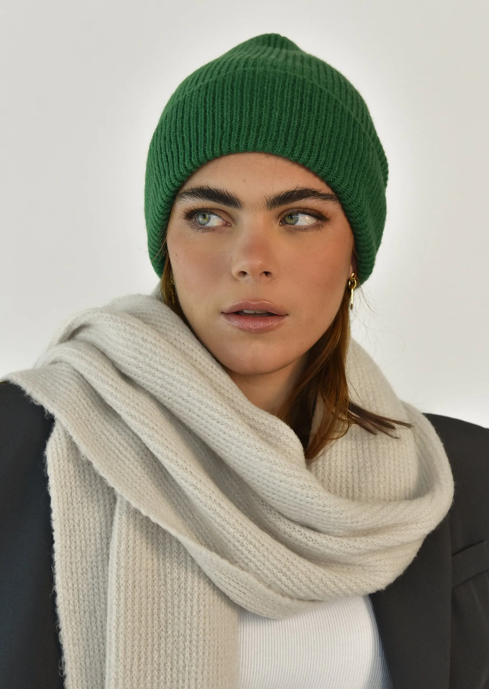 Outfitbook Bonnet en laine vert Sale