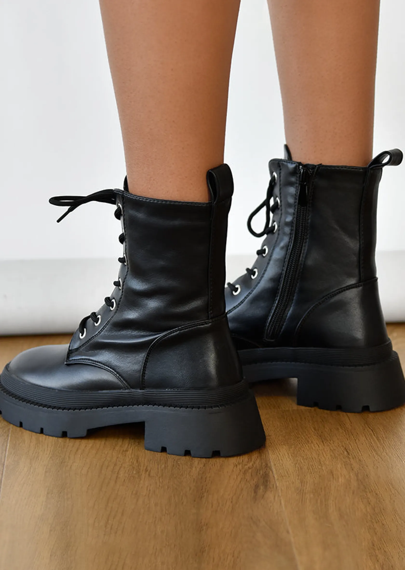 Outfitbook Bottines chunky à lacets Outlet