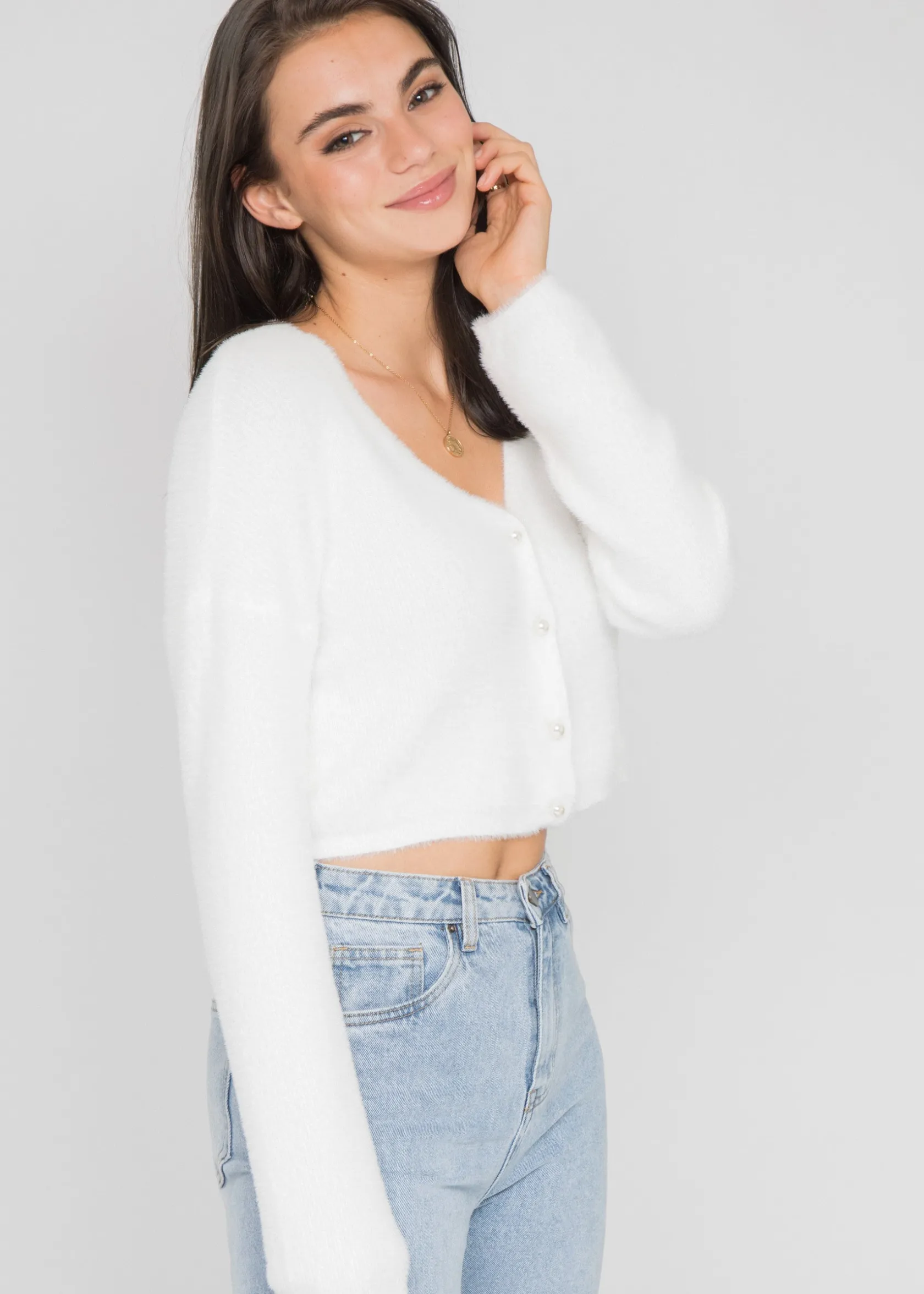 Outfitbook Cardigan duveteux avec boutons perles BLANC Flash Sale