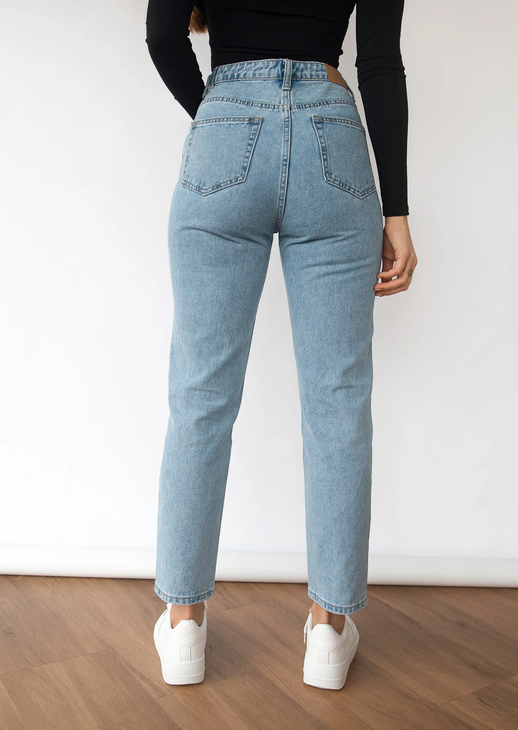 Outfitbook Jean bleu avec ceinture asymétrique Cheap