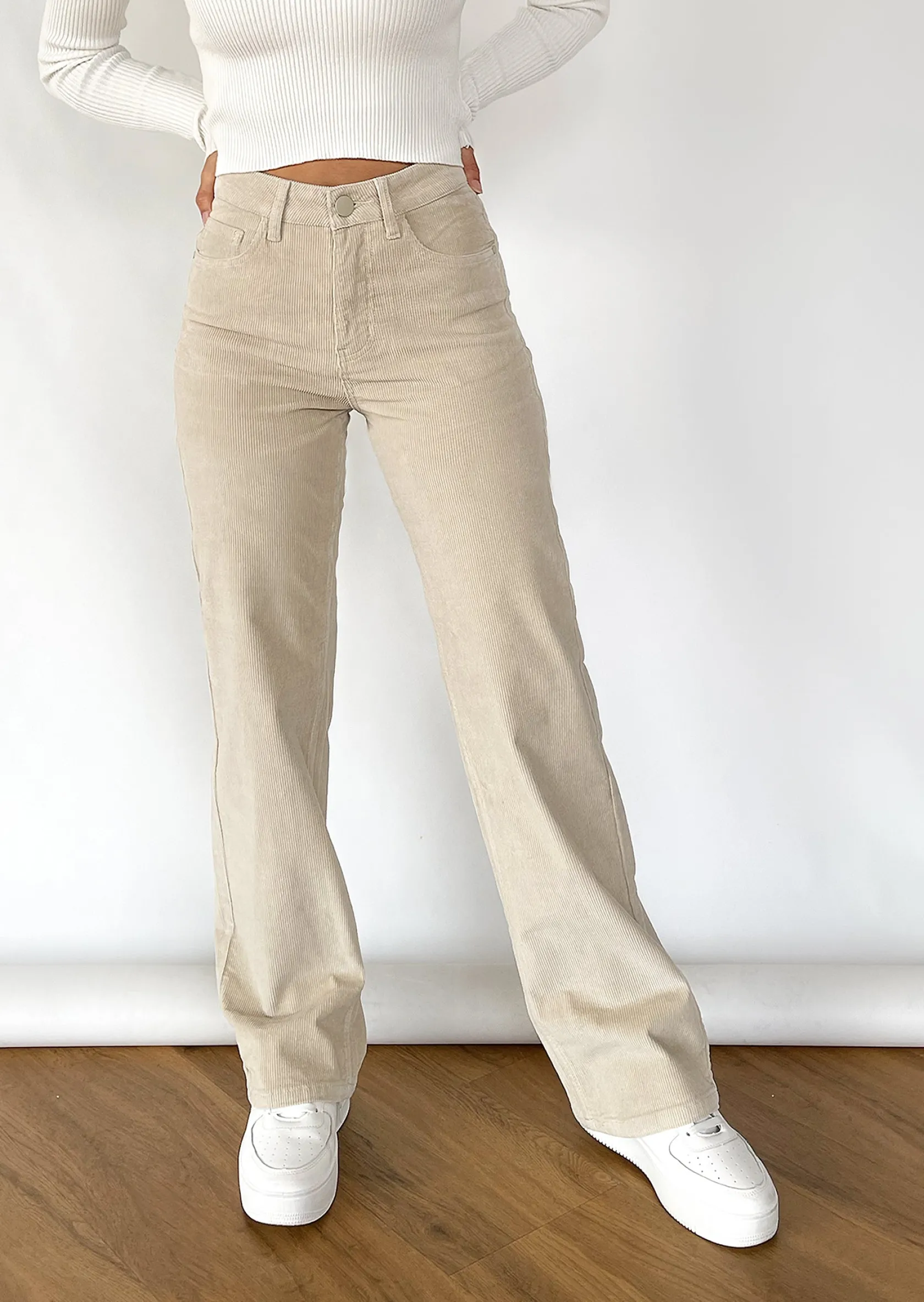 Outfitbook Pantalon ample en velours côtelé BEIGE Fashion