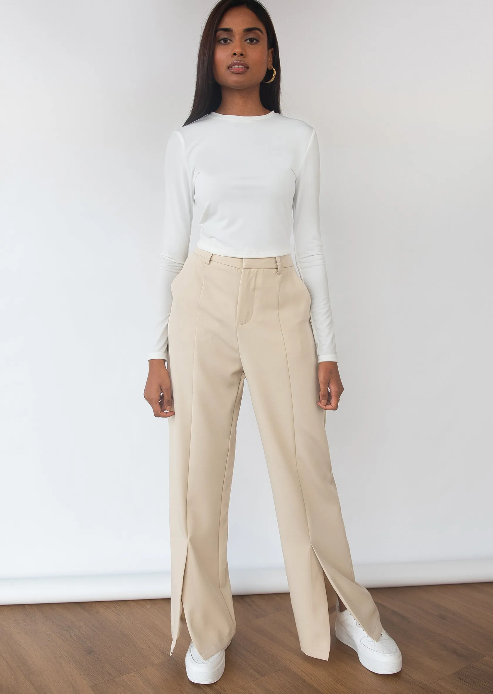 Outfitbook Pantalon fendu devant beige Online