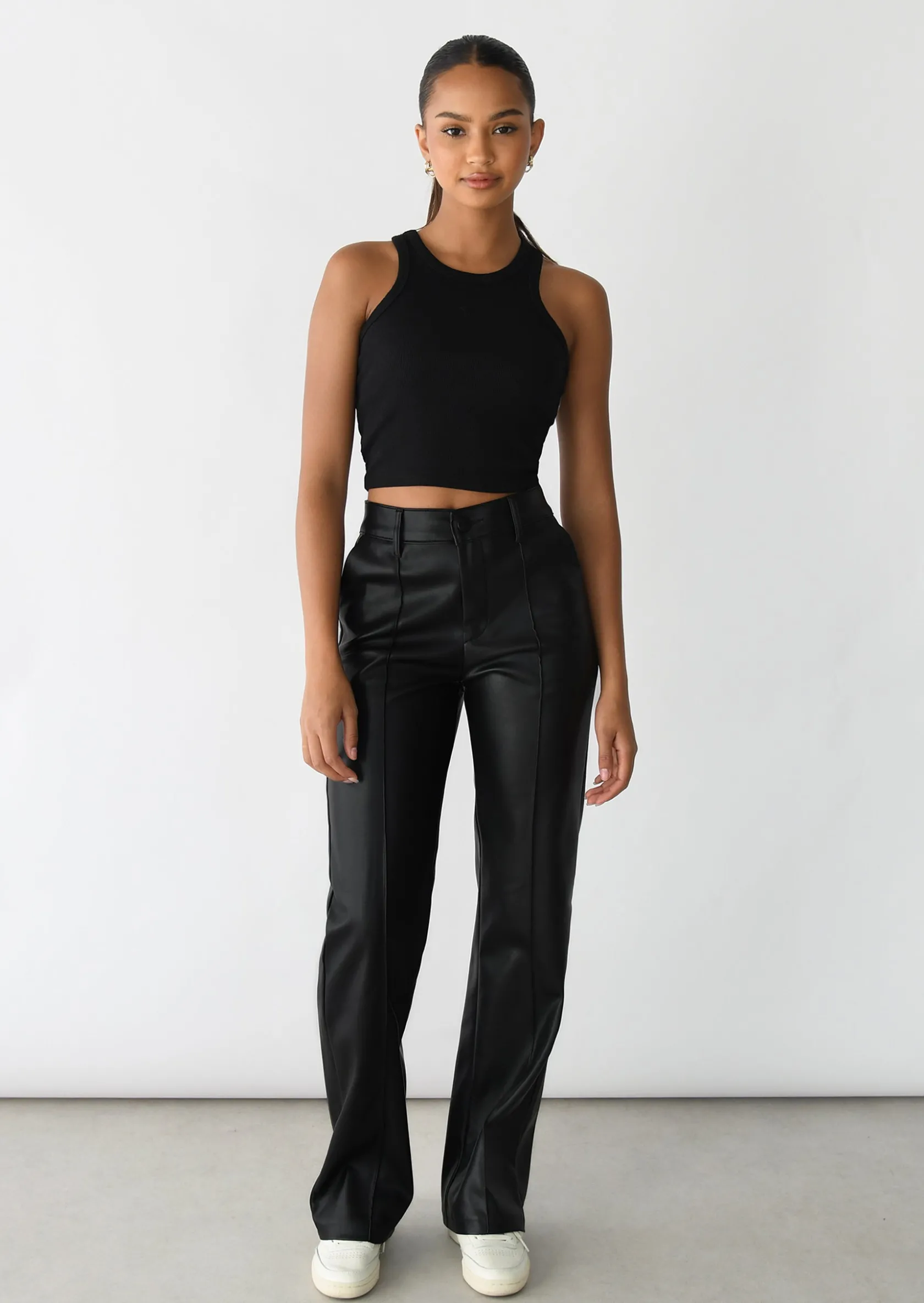 Outfitbook Pantalon droit similicuir NOIR Hot