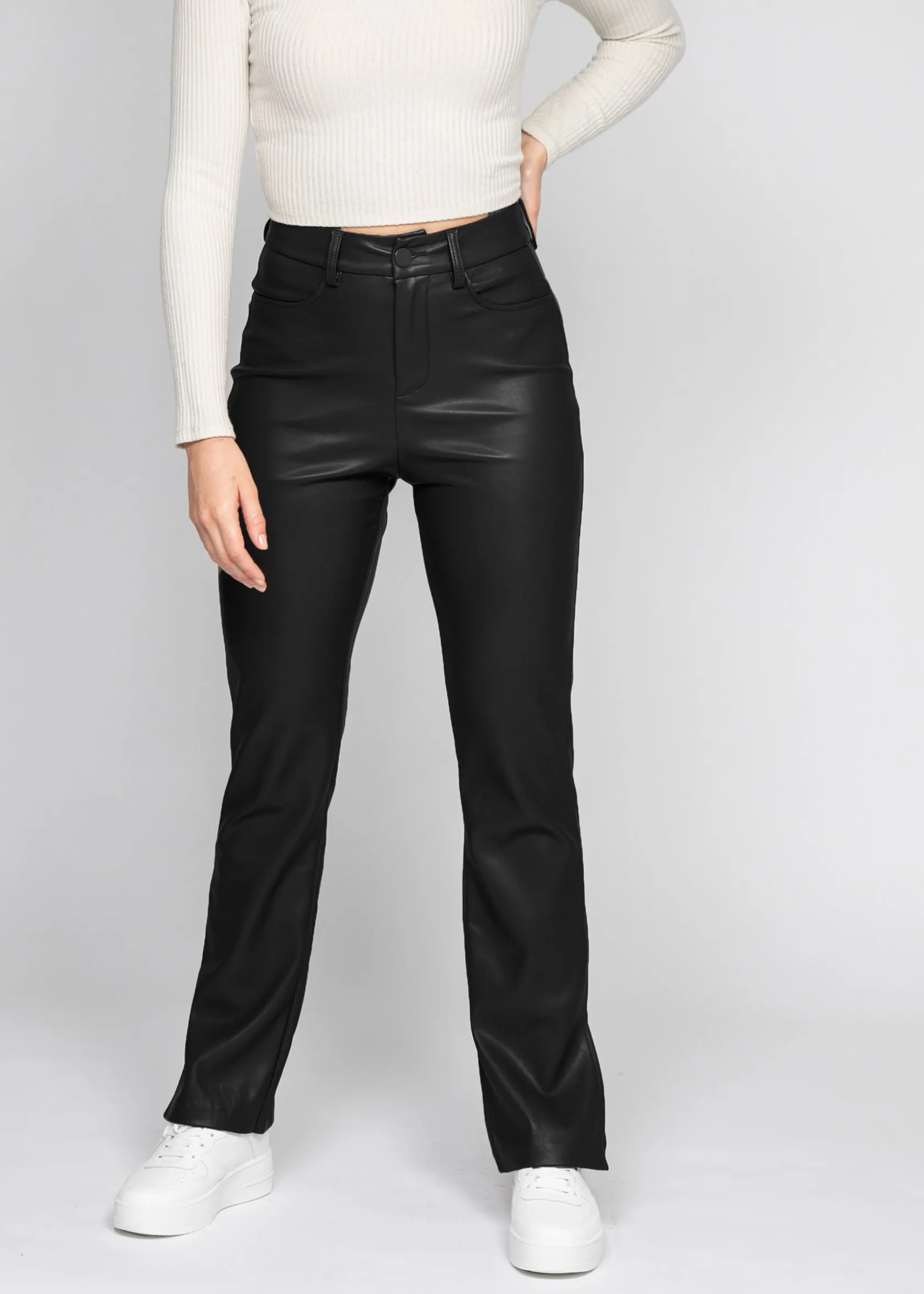 Outfitbook Pantalon en similicuir fendu noir New